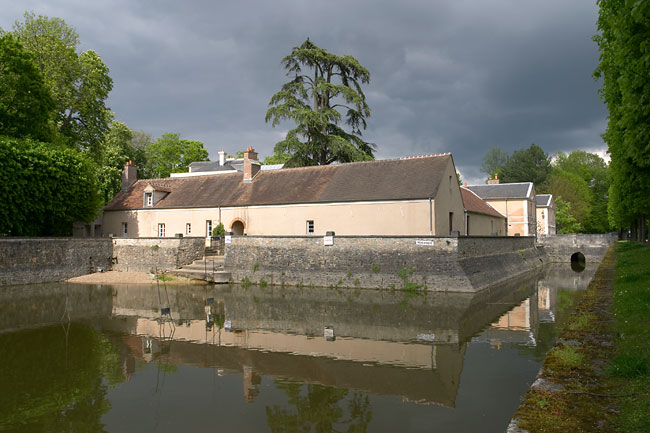 Reflection of the Marmousets castle