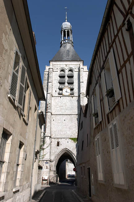 Tour Notre Dame du Val