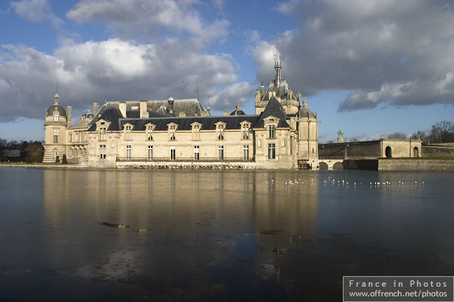 Château de Chantilly on ice